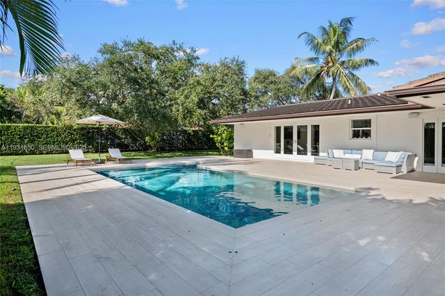 7360 SW 115th St, Pinecrest, FL 33156