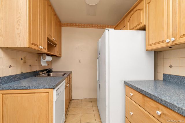 60-58 251st Street 2, Little Neck, NY 11362