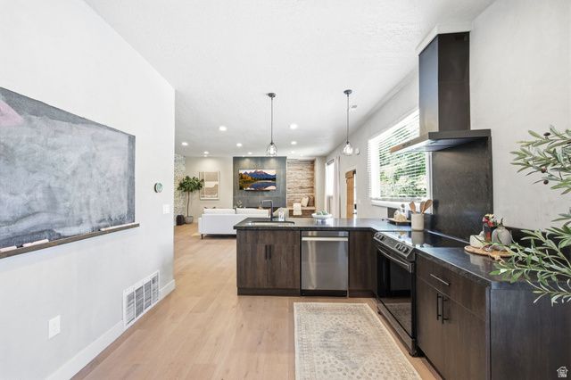 1472 S 800 E, Salt Lake City, UT 84105