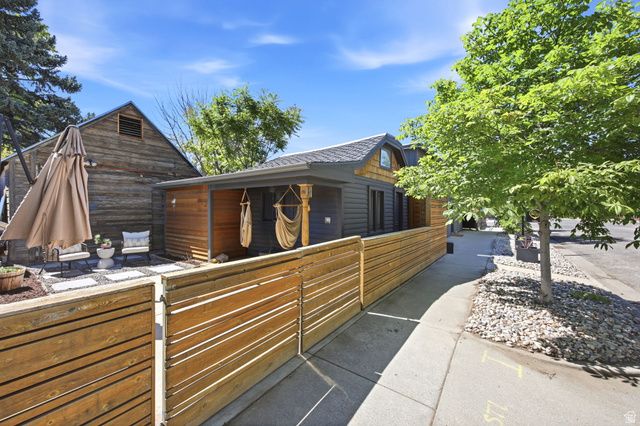 1472 S 800 E, Salt Lake City, UT 84105