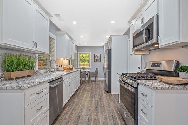 3422 David Way, Sacramento, CA 95820