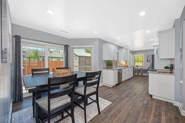 3422 David Way, Sacramento, CA 95820