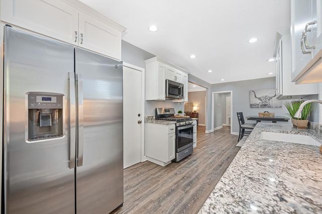 3422 David Way, Sacramento, CA 95820