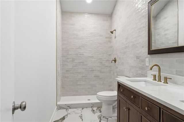 272 Cascade Drive NW, Marietta, GA 30064