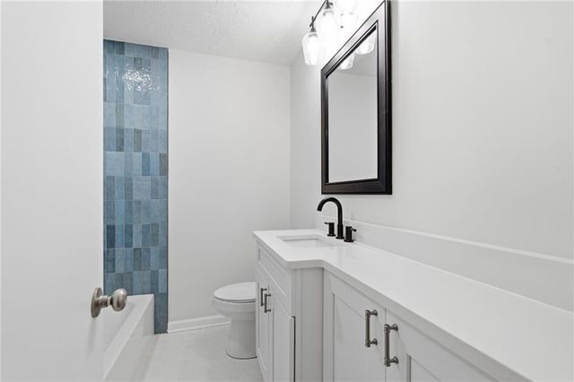 272 Cascade Drive NW, Marietta, GA 30064