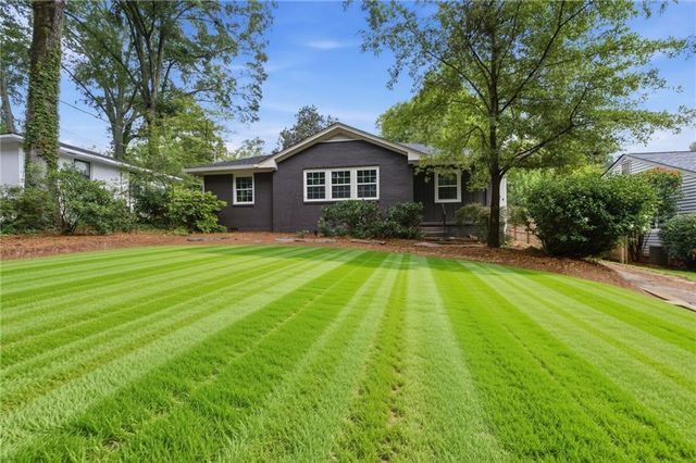 272 Cascade Drive NW, Marietta, GA 30064
