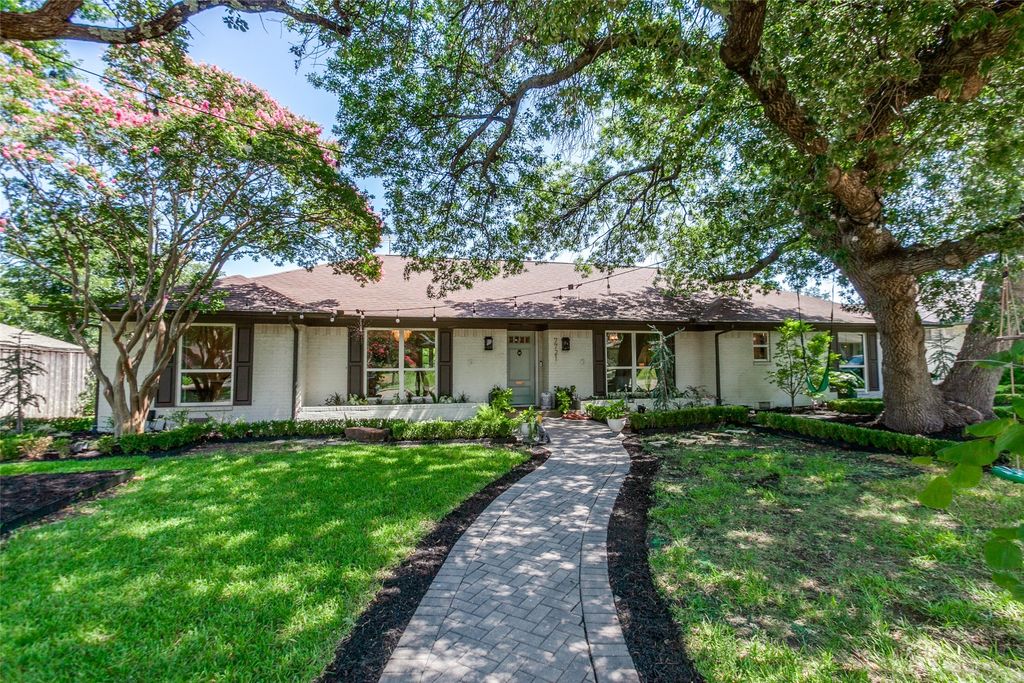 7721 Chattington Drive, Dallas, TX 75248