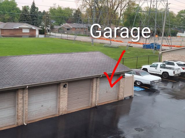 5025 139th Place 512, Crestwood, IL 60418