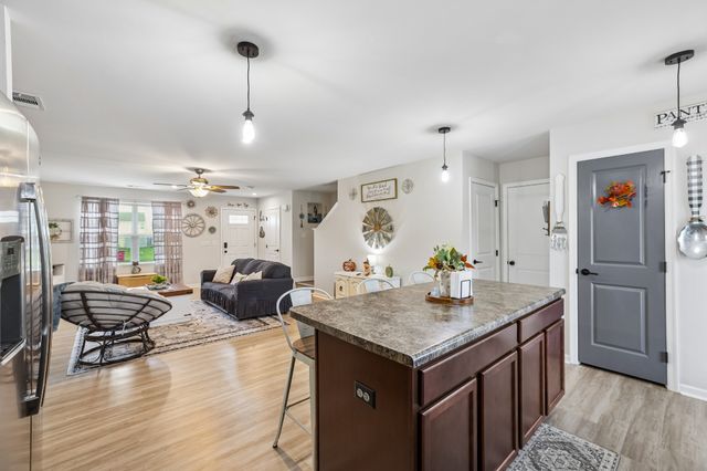 5345 Compass Way, Christiana, TN 37037