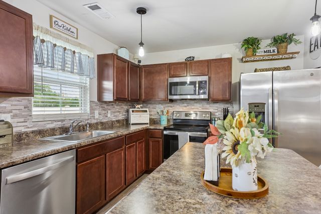 5345 Compass Way, Christiana, TN 37037