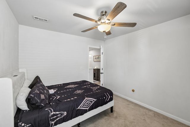 5345 Compass Way, Christiana, TN 37037