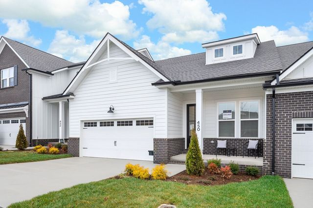 313 Buckwood Ln, Thompsons Station, TN 37179