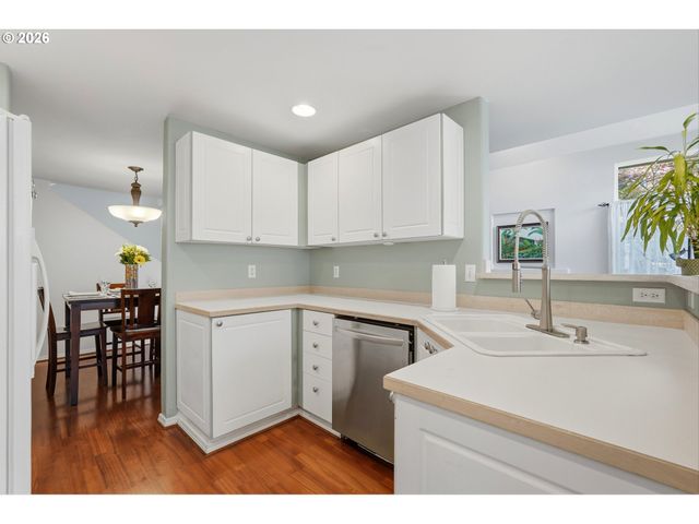 14411 Sw BARROWS Rd, Beaverton, OR 97007