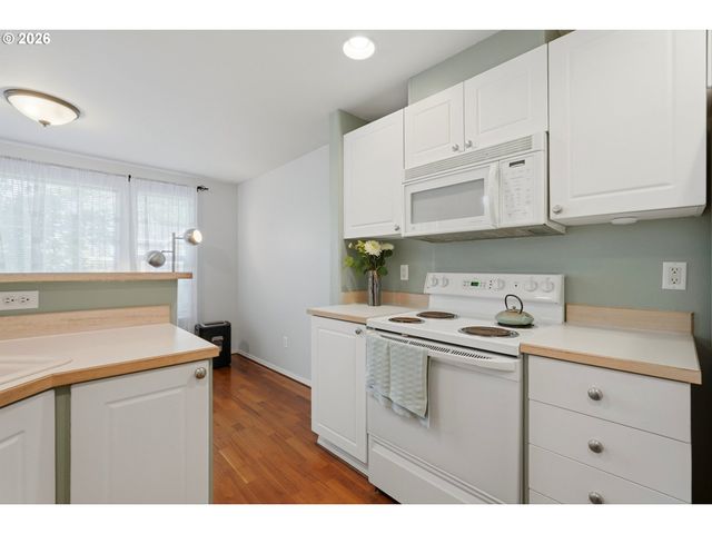 14411 Sw BARROWS Rd, Beaverton, OR 97007