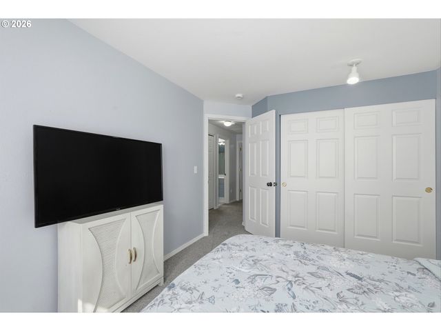 14411 Sw BARROWS Rd, Beaverton, OR 97007