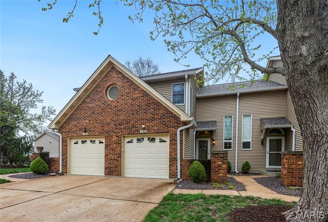 1743 Blue Oak Drive, Chesterfield, MO 63017