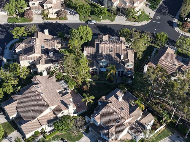 33 Calle Del Norte, Rancho Santa Margarita, CA 92688