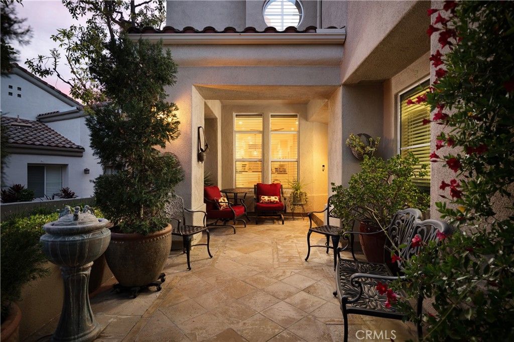 Image 27 of property listing at 33 Calle Del Norte, Rancho Santa Margarita, CA 92688