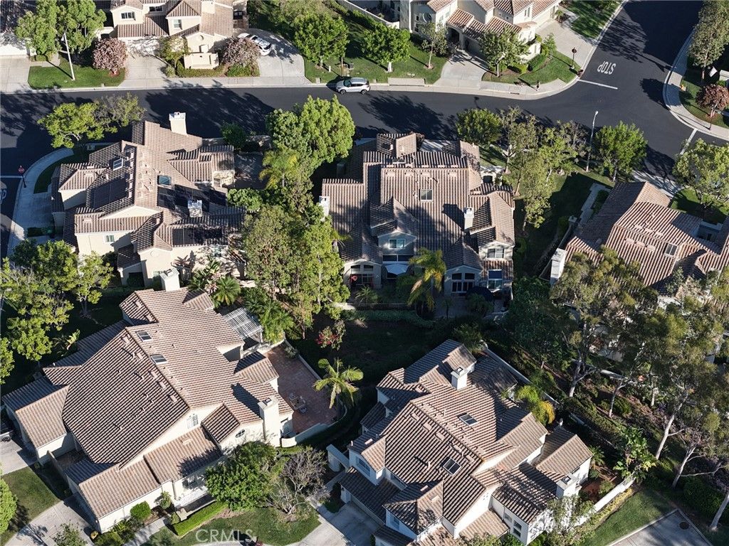 Image 34 of property listing at 33 Calle Del Norte, Rancho Santa Margarita, CA 92688