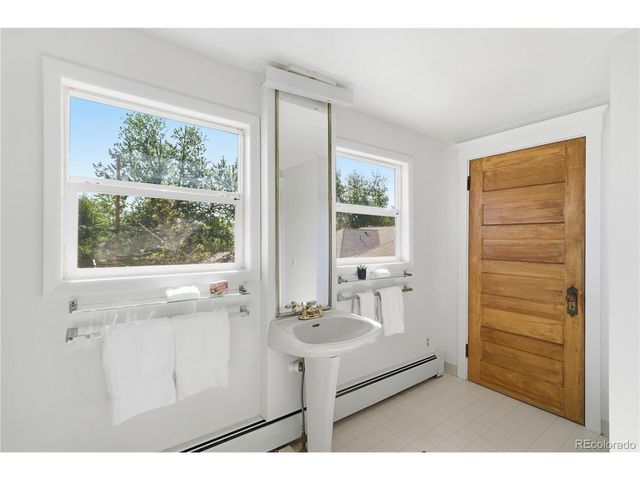 1380 S Logan St, Denver, CO 80210