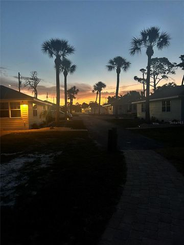 470 S MCCALL ROAD 8, Englewood, FL 34223