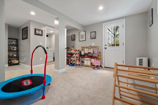 18 Crosstown Ave, Boston, MA 02132