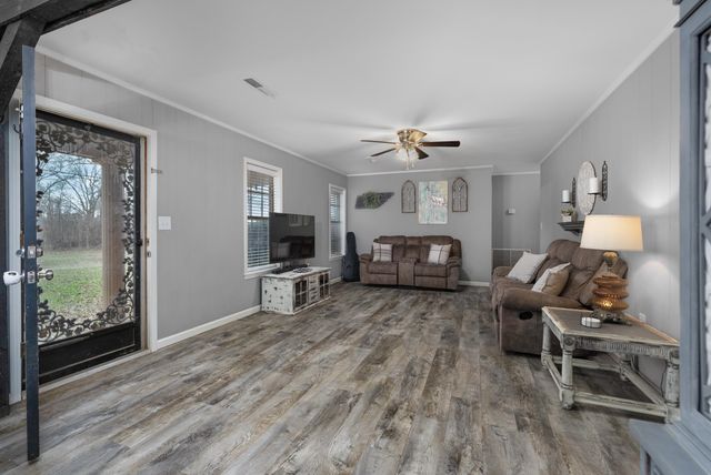 9472 HWY 59 HWY W, Burlison, TN 38015