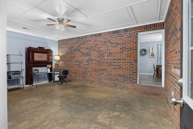 9472 HWY 59 HWY W, Burlison, TN 38015