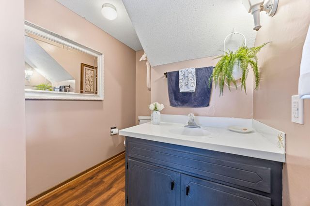 17200 32nd Avenue N, Plymouth, MN 55447