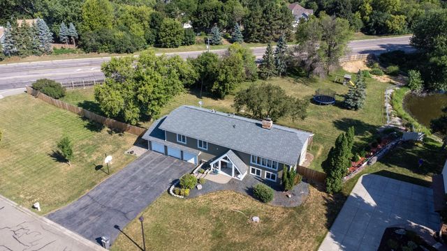 17200 32nd Avenue N, Plymouth, MN 55447