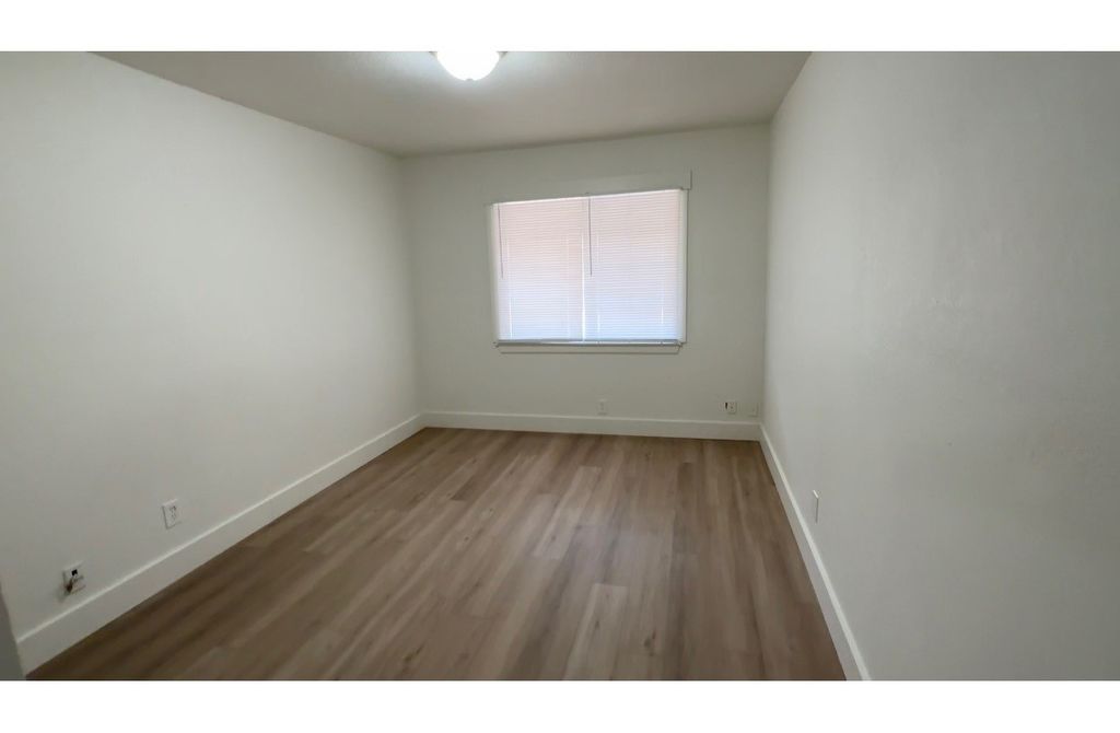 1014 Turner Street, Cleburne, TX 76033 — photo 4