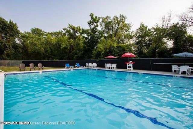 79 White Street B, Eatontown, NJ 07724