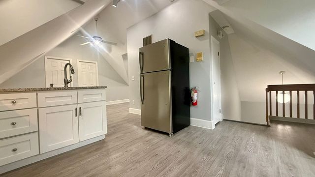 209 Cottage Street 3, Pawtucket, RI 02860