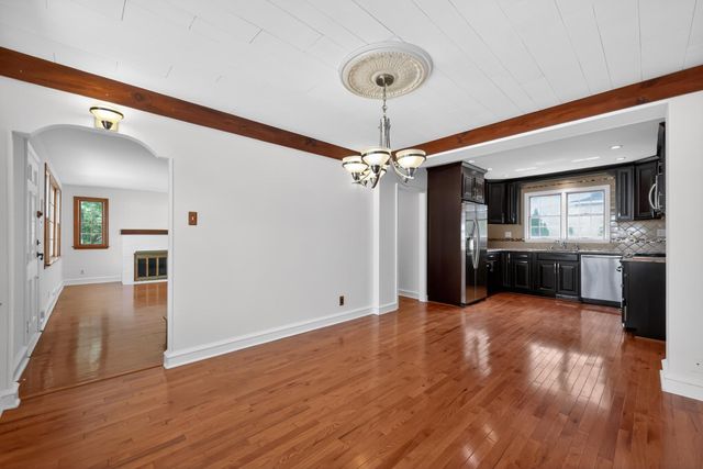 36 DECATUR RD, Havertown, PA 19083