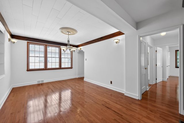 36 DECATUR RD, Havertown, PA 19083