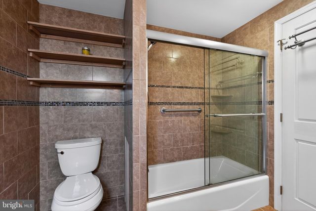 36 DECATUR RD, Havertown, PA 19083