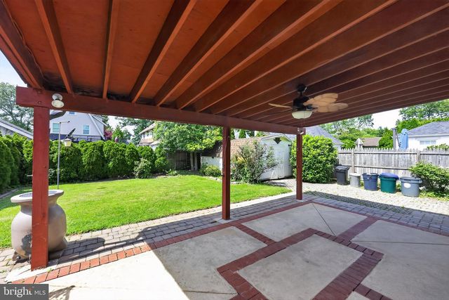 36 DECATUR RD, Havertown, PA 19083