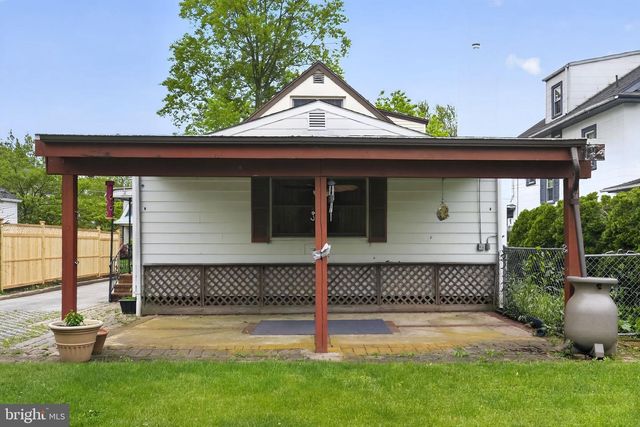 36 DECATUR RD, Havertown, PA 19083