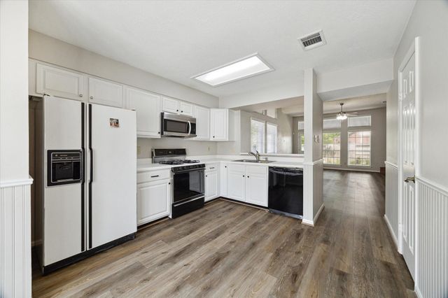 15303 Laurel Knoll Circle, Cypress, TX 77433