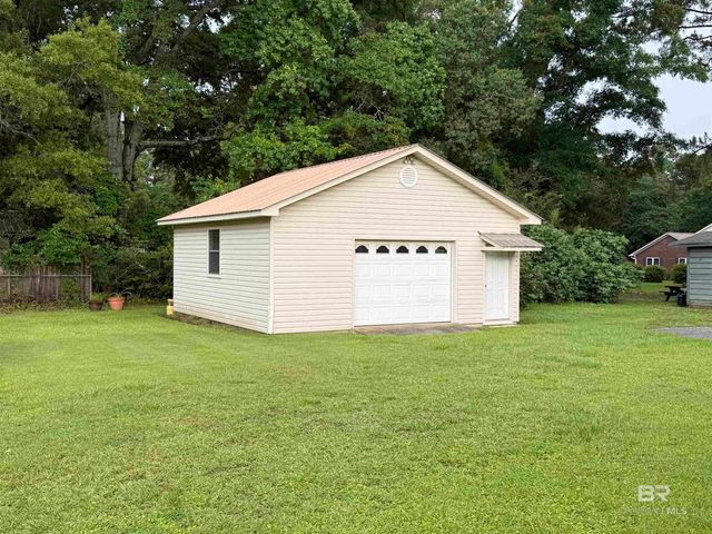 112 Rosemary Avenue, Brewton, AL 36426