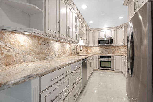 2851 S Ocean Blvd 4A, Boca Raton, FL 33432