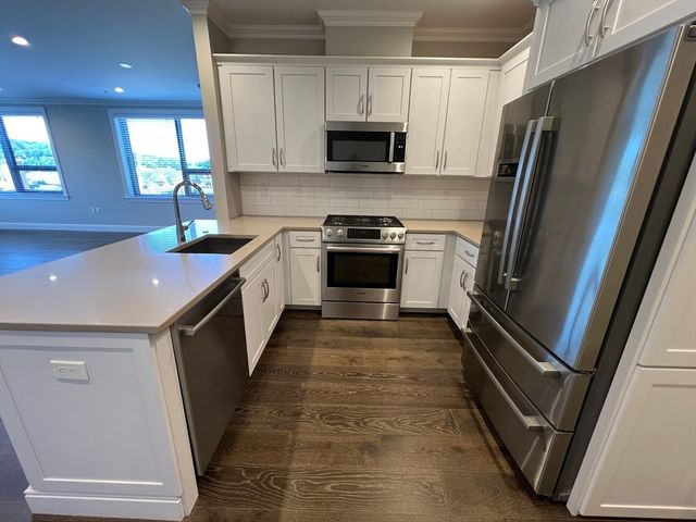 175 North Ave 407, Wakefield, MA 01880