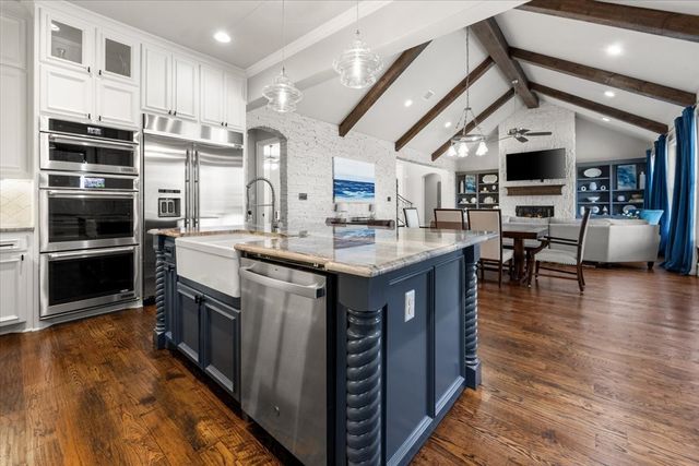 8500 Tierra Court, Benbrook, TX 76126