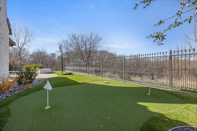 8500 Tierra Court, Benbrook, TX 76126