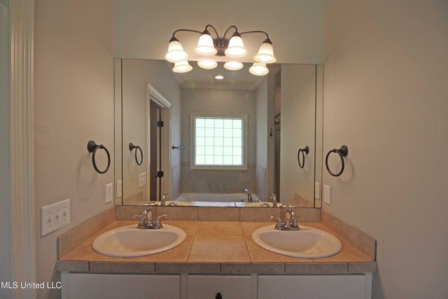 809 Jason Cove, Brandon, MS 39047