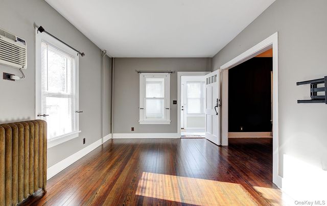 256 Nassau Road, Huntington, NY 11743