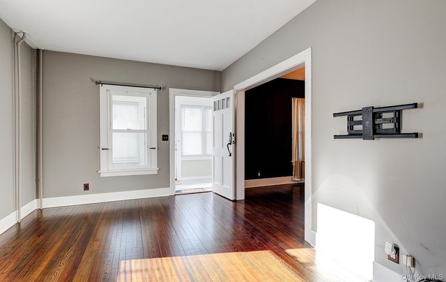 256 Nassau Road, Huntington, NY 11743