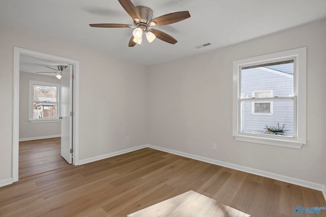 220 8th Avenue NW, Decatur, AL 35601