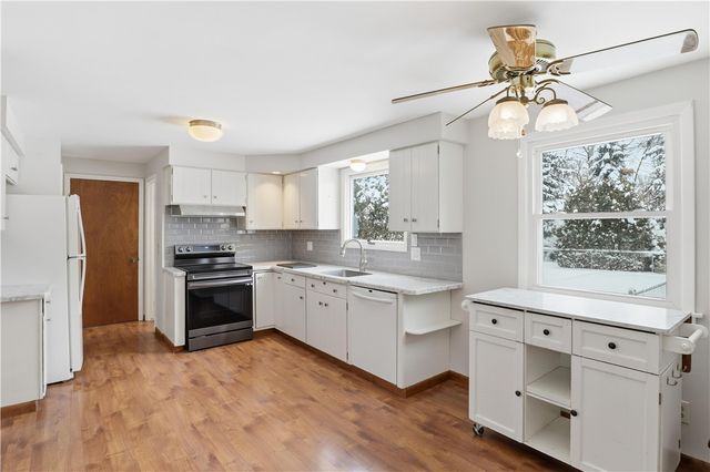 136 True Hickory Drive, Greece, NY 14615