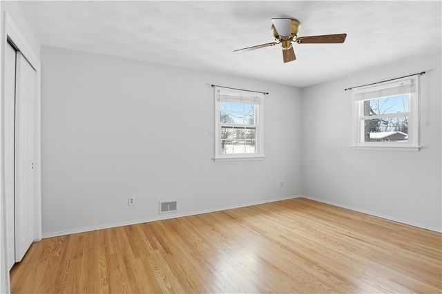 136 True Hickory Drive, Greece, NY 14615